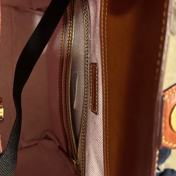 Dooney & Bourke handbag/crossbody bag - Picture 6 of 7